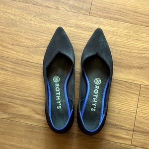 Black Rothys Point size 7